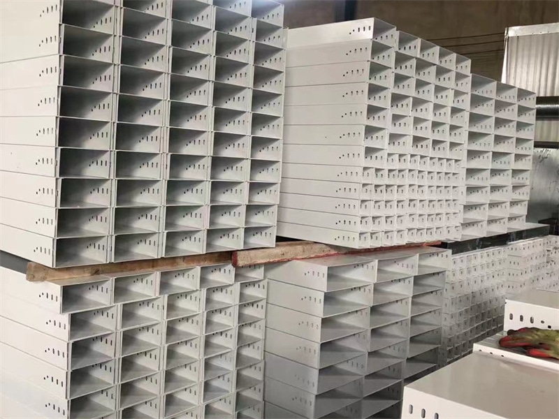 防火喷塑电缆桥架