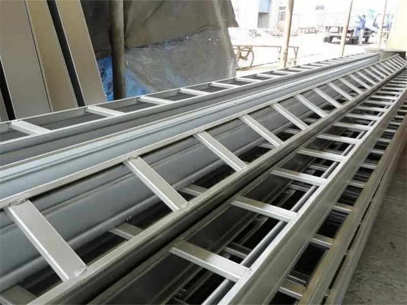 大跨距电缆桥架